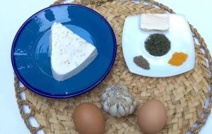 ضررخوردن همزمان تخم‌مرغ و پنیر